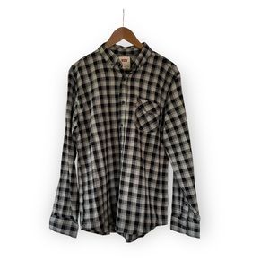 NWT Levi’s button down shirt